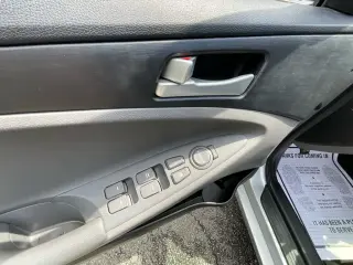 Hyundai SONATA 2012 GLS 4dr Sedan 6M