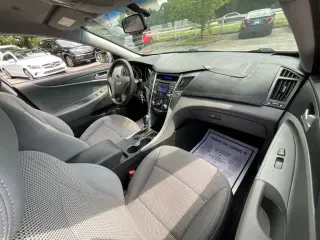Hyundai SONATA 2012 GLS 4dr Sedan 6M