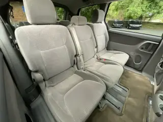 Toyota Sienna 2006 CE 7-Passenger 4dr Mini-Van