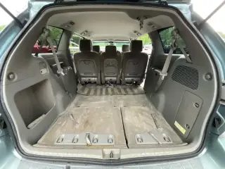 Toyota Sienna 2006 CE 7-Passenger 4dr Mini-Van