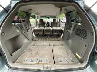 Toyota Sienna 2006 CE 7-Passenger 4dr Mini-Van