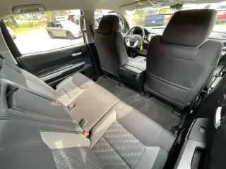 Toyota Tundra 2021 4x2 SR5 4dr CrewMax Cab Pickup SB