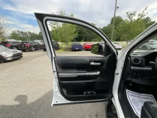 Toyota Tundra 2021 4x2 SR5 4dr CrewMax Cab Pickup SB