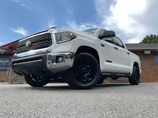 Toyota Tundra 2021 4x2 SR5 4dr CrewMax Cab Pickup SB