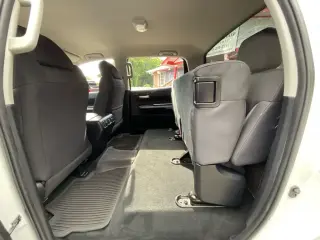 Toyota Tundra 2021 4x2 SR5 4dr CrewMax Cab Pickup SB