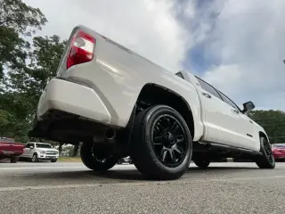 Toyota Tundra 2021 4x2 SR5 4dr CrewMax Cab Pickup SB