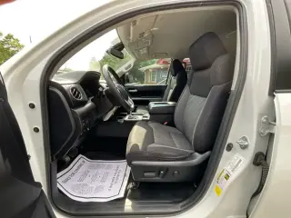 Toyota Tundra 2021 4x2 SR5 4dr CrewMax Cab Pickup SB
