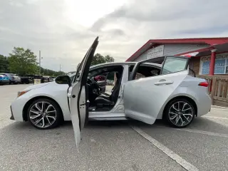 Toyota Corolla 2020 SE 4dr Sedan CVT