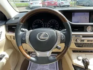 Lexus ES 350 2013 4dr Sedan