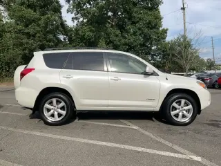 Toyota RAV4 2007 Limited 4dr SUV 4WD V6