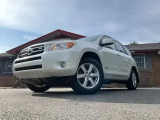 Toyota RAV4 2007 Limited 4dr SUV 4WD V6