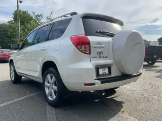 Toyota RAV4 2007 Limited 4dr SUV 4WD V6