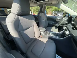 Toyota RAV4 2019 XLE 4dr SUV