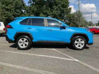 Toyota RAV4 2019 XLE 4dr SUV