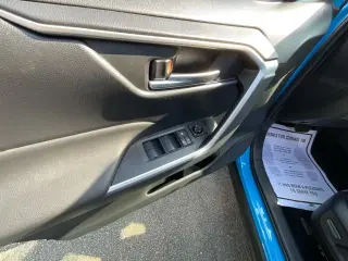 Toyota RAV4 2019 XLE 4dr SUV