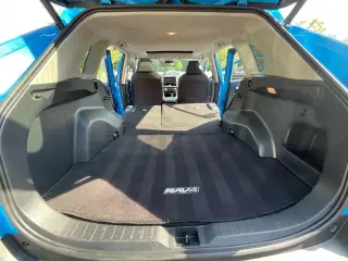 Toyota RAV4 2019 XLE 4dr SUV