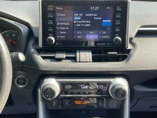 Toyota RAV4 2019 XLE 4dr SUV
