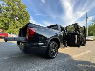 Honda Ridgeline 2017 AWD Black Edition 4dr Crew Cab 5.3 ft. SB