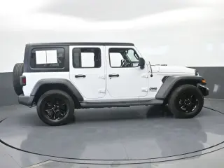 Jeep Wrangler Unlimited 2022 4x4 Sport 4dr SUV