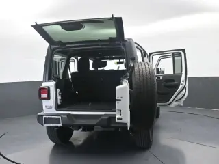 Jeep Wrangler Unlimited 2022 4x4 Sport 4dr SUV
