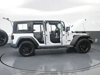 Jeep Wrangler Unlimited 2022 4x4 Sport 4dr SUV