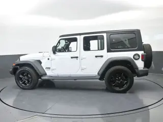 Jeep Wrangler Unlimited 2022 4x4 Sport 4dr SUV