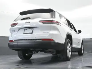 Jeep Grand Cherokee L 2023 4x4 Limited 4dr SUV