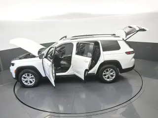 Jeep Grand Cherokee L 2023 4x4 Limited 4dr SUV