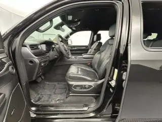 Jeep Wagoneer 2023 4x4 4dr SUV