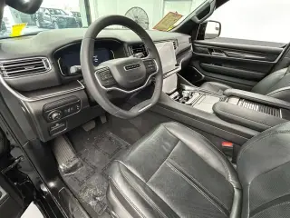 Jeep Wagoneer 2023 4x4 4dr SUV