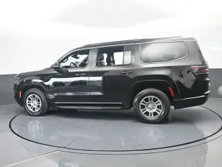 Jeep Wagoneer 2023 4x4 4dr SUV