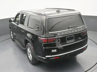 Jeep Wagoneer 2023 4x4 4dr SUV