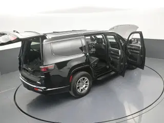 Jeep Wagoneer 2023 4x4 4dr SUV