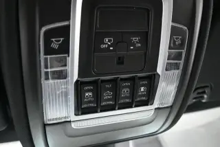 Ram 1500 2021 4x2 Big Horn 4dr Crew Cab 5.6 ft. SB Pickup