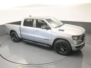 Ram 1500 2021 4x2 Big Horn 4dr Crew Cab 5.6 ft. SB Pickup