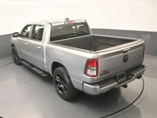 Ram 1500 2021 4x2 Big Horn 4dr Crew Cab 5.6 ft. SB Pickup