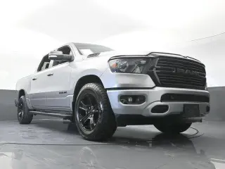 Ram 1500 2021 4x2 Big Horn 4dr Crew Cab 5.6 ft. SB Pickup