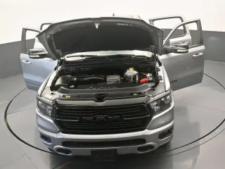 Ram 1500 2021 4x2 Big Horn 4dr Crew Cab 5.6 ft. SB Pickup
