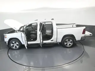 Ram 1500 2024 4x2 Laramie 4dr Crew Cab 5.6 ft. SB Pickup
