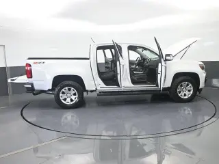 Chevrolet Colorado 2022 4x2 LT 4dr Crew Cab 5 ft. SB