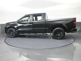Chevrolet Silverado 1500 2025 4x2 Custom 4dr Crew Cab 5.8 ft. SB