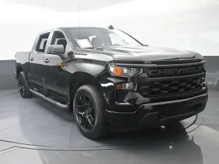Chevrolet Silverado 1500 2025 4x2 Custom 4dr Crew Cab 5.8 ft. SB