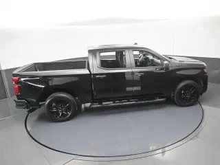 Chevrolet Silverado 1500 2025 4x2 Custom 4dr Crew Cab 5.8 ft. SB
