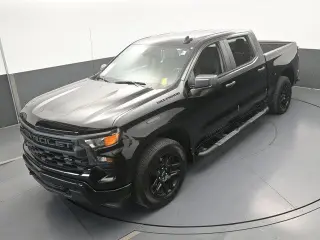 Chevrolet Silverado 1500 2025 4x2 Custom 4dr Crew Cab 5.8 ft. SB