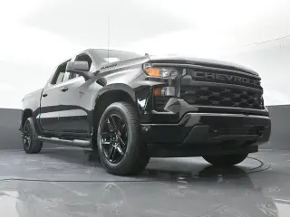 Chevrolet Silverado 1500 2025 4x2 Custom 4dr Crew Cab 5.8 ft. SB