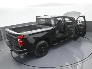 Chevrolet Silverado 1500 2025 4x2 Custom 4dr Crew Cab 5.8 ft. SB