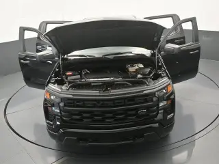 Chevrolet Silverado 1500 2025 4x2 Custom 4dr Crew Cab 5.8 ft. SB