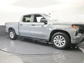 Chevrolet Silverado 1500 2024 4x2 Custom 4dr Crew Cab 5.8 ft. SB