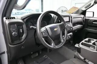 Chevrolet Silverado 1500 2024 4x2 Custom 4dr Crew Cab 5.8 ft. SB