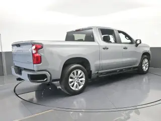Chevrolet Silverado 1500 2024 4x2 Custom 4dr Crew Cab 5.8 ft. SB
